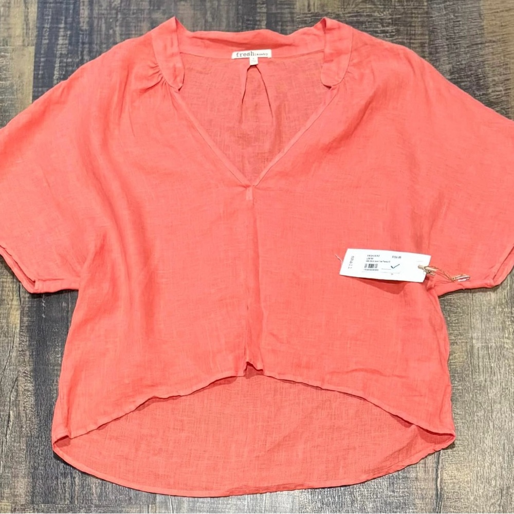 Coral Crop Linen Top with V-Neck Notched Collar and Relaxed Hi-Low Fit